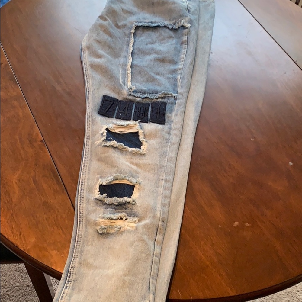 Young and reckless jeans